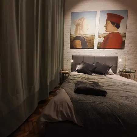 Takie Studio, Ze Zal Nie Wynajac Łódź