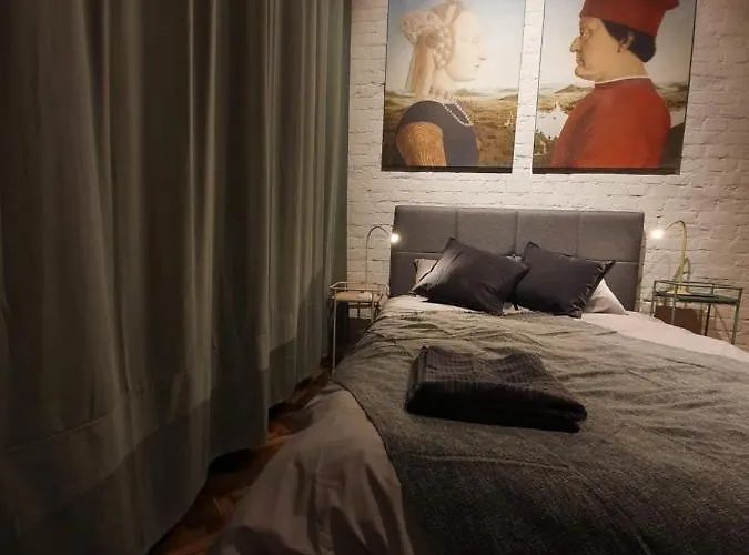 Takie Studio, Ze Zal Nie Wynajac Łódź